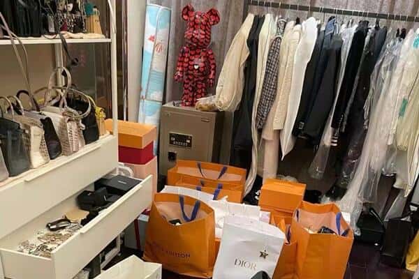 玉树回收一线品牌衣服